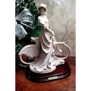 Giuseppe Armani Italian Artist Signed "Sunday Ride" Figurine Porcelain Flawless